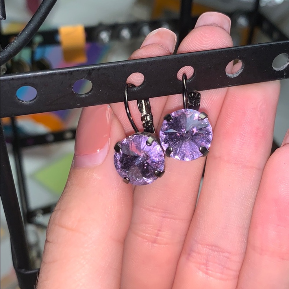 Rivoli dangle earring